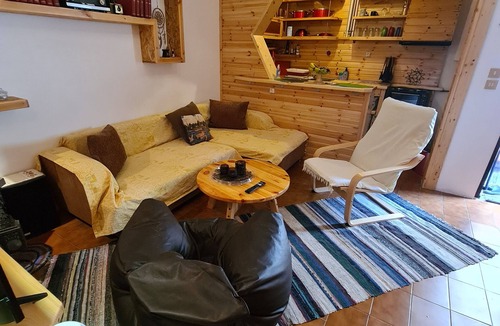 Pefkochori Apartment | GeoBasement - Village