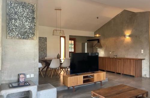 Lavreotiki Apartment | George's 1st floor dream house
