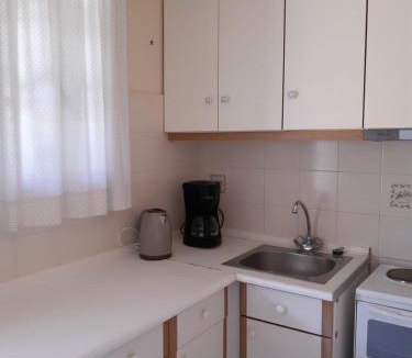 Parelia Apartment | Georgia Apartments & Studios Corfu