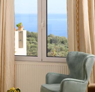 Agios Nikolaos House | Gi & Vi House