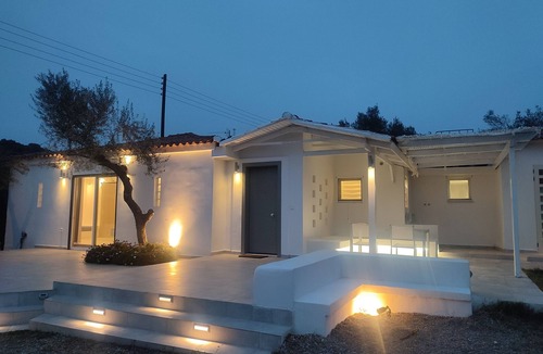Pylos-Nestoras Villa | Gialova Bay Villa