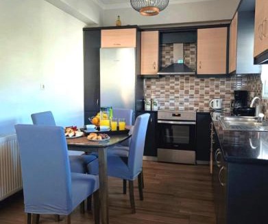 Karavomylos Apartment | Giota's apartment 100m fro the beach