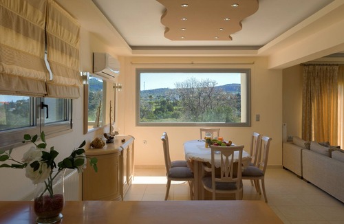 Koskinou Villa | Greek 3 Bedroom Villa with outdoor Barbeque