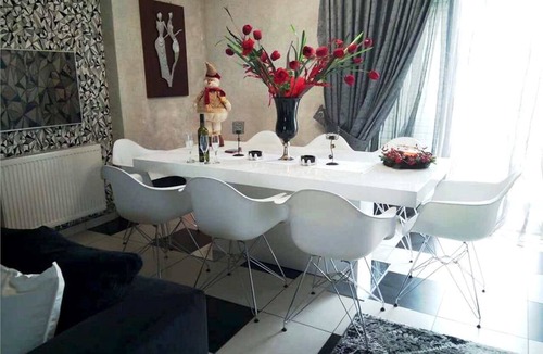Agioi Anargyroi-Kamatero House | Greek Hospitality