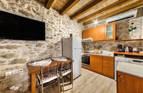 Archanes Apartment | Guest House Aphrodite ground