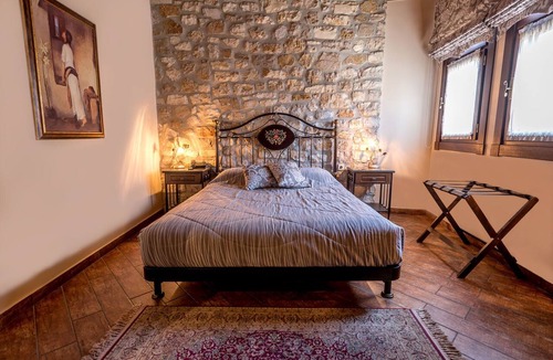 Ioannina Town Centre Bed & Breakfast | Hagiati Guesthouse - Double Room, Castle Ioannina