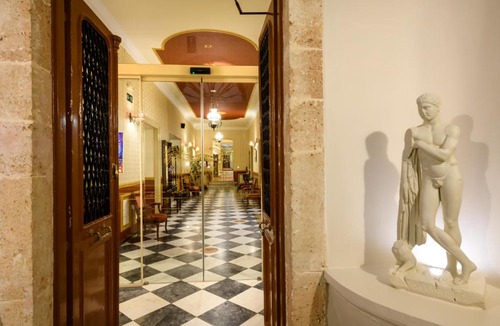 Halepa Hotel | Halepa Hotel