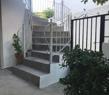 Katomerion House | Happy House-Comfortable Apartment in Vathi Square
