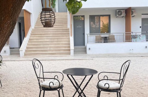 Anthousa House | Heleon Luxury Apartments
