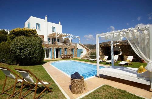 Kato Fellos Villa | Heliades Villas