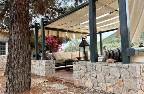 Ermionida House | Hermione Hills Luxury Cottage by Goutos Luxury Living