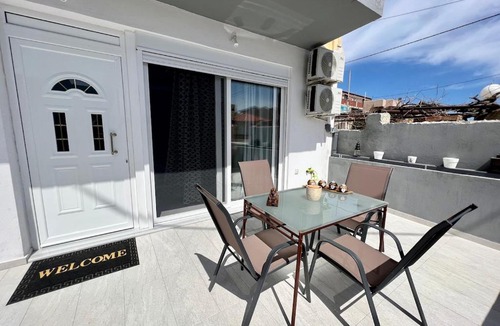 Kato Stalos Apartment | Holiday Base Coastal Retreat