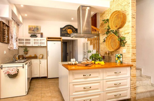 Kallithea House | Holiday Home near Beach in Afandou