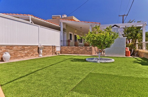 Afiartis House | Holiday Home 'Villa Ntora' with Mountain View, Wi-Fi and Air Conditioning