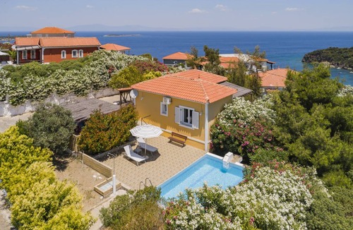 Samos Town House | Holiday house Agios Konstantinos for 1 - 4 persons with 1 bedroom - Holiday home