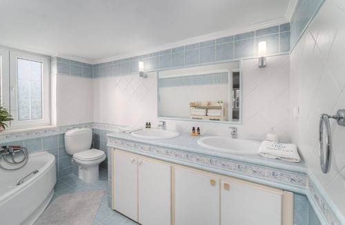 Lefkada House | Holiday house Lefkada (Stadt) for 1 - 12 persons with 5 bedrooms - Holiday home