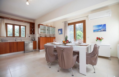 Asgourou House | Holiday house Rodos for 1 - 6 persons with 3 bedrooms - Holiday house