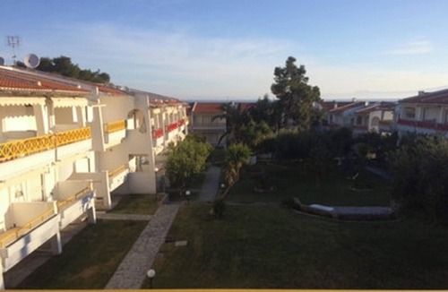 Haniotis Apartment | Homerez - Apartment in Chaniotis, sea view