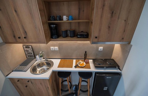 Archangelos Apartment | Homerez - Studio Archangelos