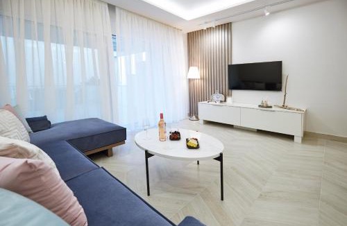 Nea Iraklitsa Apartment | Horizon Seaside Living