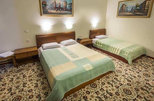 Doxato Bed & Breakfast | Hotel Alexandros-Superior Triple Room-Hydromassage