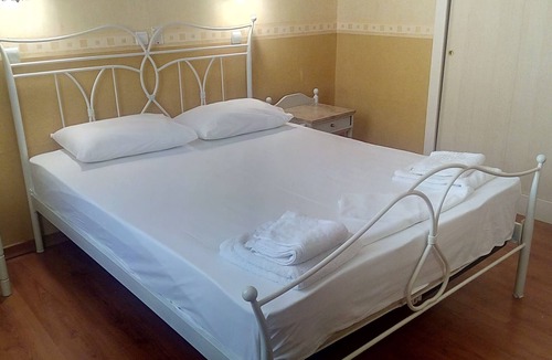 Loutraki-Agioi Theodoroi Hotel | Hotel Kosmopolit