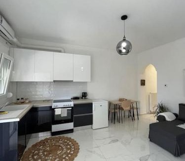 Delta Apartment | House in Diavata, Thessaloniki, Greece