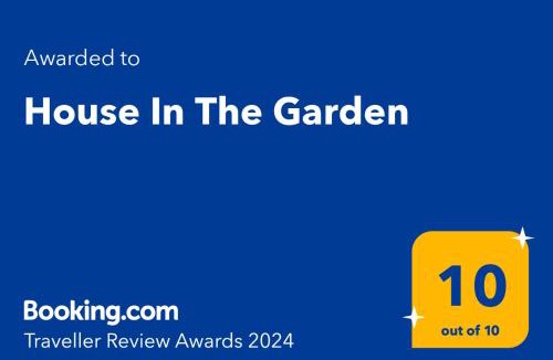 Preveza House | House In The Garden