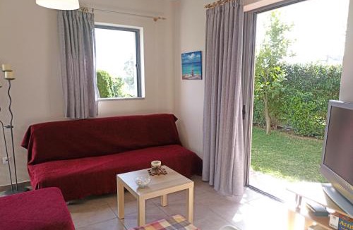 Preveza House | House In The Garden