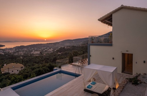 Sivota Villa | Idyllic Villa in Sivota With Stunning View & Private Swimming Pool and Jacuzzi