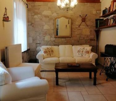 Polichnitos House | Ignatia's house