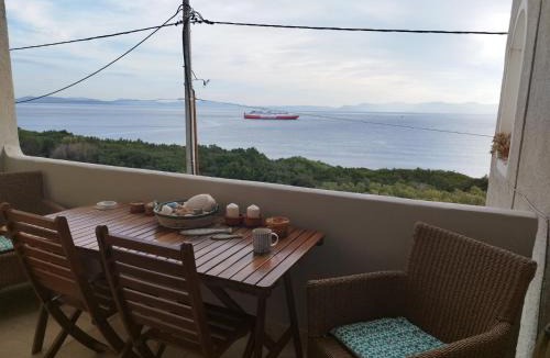 Rafina-Pikermi Apartment | Indigo