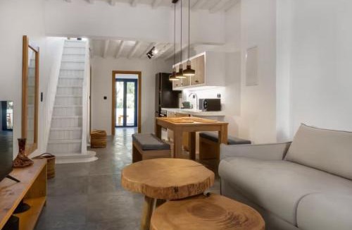 Mykonos Town Apartment | InTown Mykonos- Two Bedrooms Duplex House