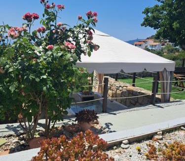 Alonnisos Old Town House | Iordanis house- Traditional House in old Alonnisos