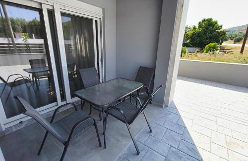 Psakoudia Apartment | Irina's Apartment 6