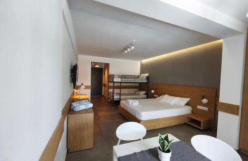 Gerakini Hotel | ISALOS GERAKiNi