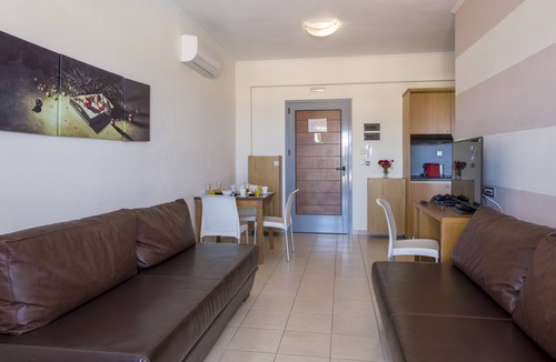 Agia Marina Apartment | Isida Hotel