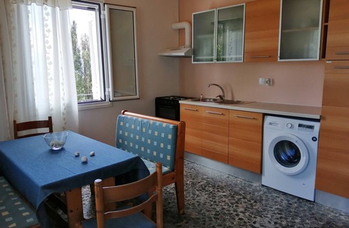 Agia Thekli House | Island Village House