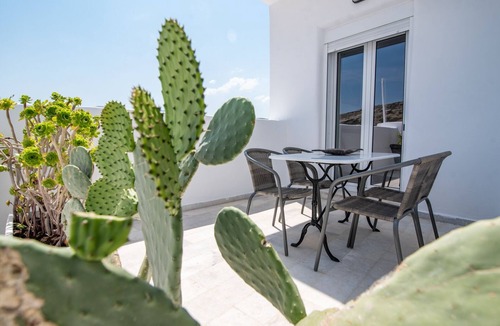 Naxos Cottage | IZABELLA’S HOUSE NAXOS