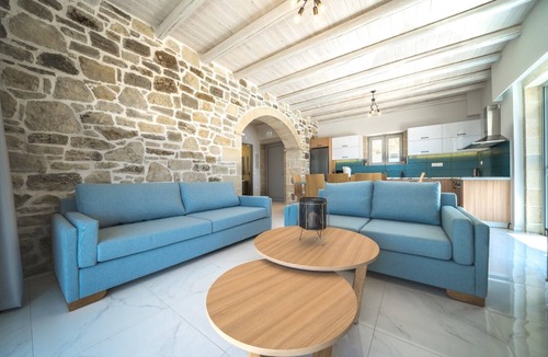 Zerviana Villa | Jacuzzi*Walk to Tavernas & Mini Market * 4km to Falasarna beach