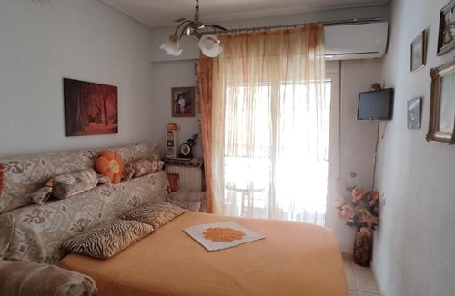 Volos City Centre House | John's Home, δωμάτια σε οικογενειακό Διαμέρισμα, Συγκατοίκηση