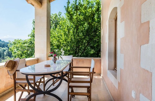 Maheri House | Kamares secluded villa with private pool