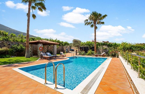 Livadia Villa | Kambos Horizon Villa