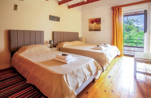 Akrotiri House | Kamera House - 10 min. to Seitan Limania Beach