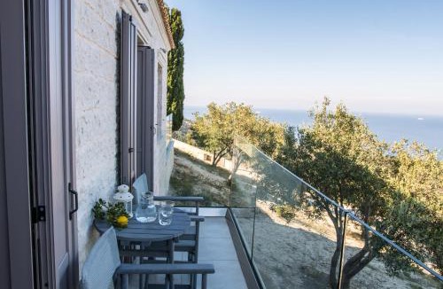 Agios Nikitas Villa | Kampaki Stone Houses