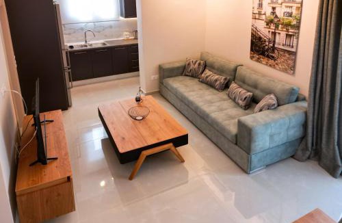 Athens Apartment | Katia Athens Apartment