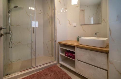 Athens Apartment | Katia Athens Apartment