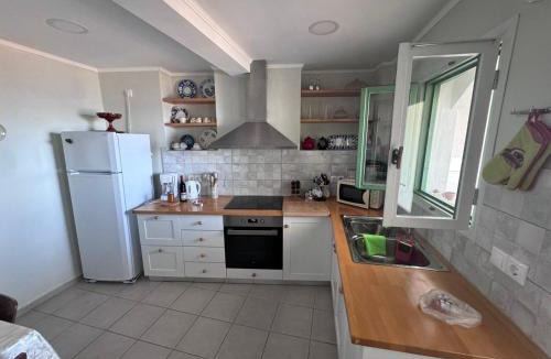 Kioni House | Kioni - Andriana's House