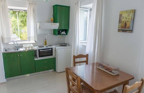Pylos-Nestoras Apartment | Koroni Akrita Residences, Poolside & Garden Nests
