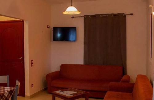 Lygia Apartment | Koutouki apartment 2